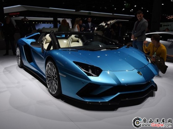 m Aventador 2018 Aventador S Roadster